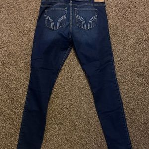 Hollister size 13R super skinny jeans
